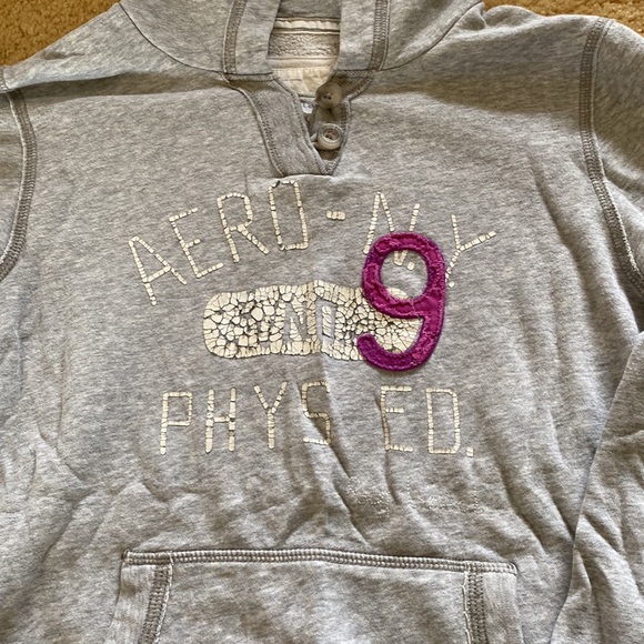 Aeropostale girls extra large sweatshirt with hood color gray - Picture 2 of 4